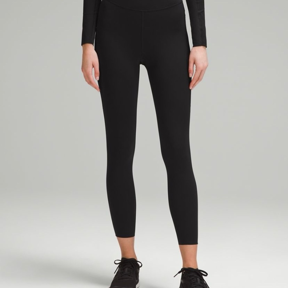 NWT Lululemon Nulux Reflective High-Rise Track Tight 25”